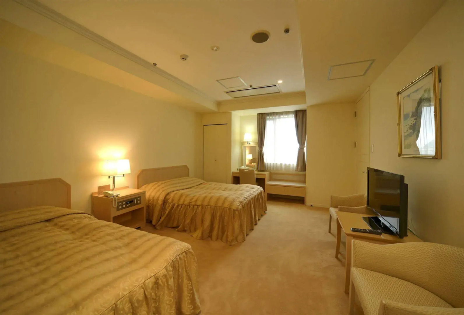 Amami Sunplaza Hotel