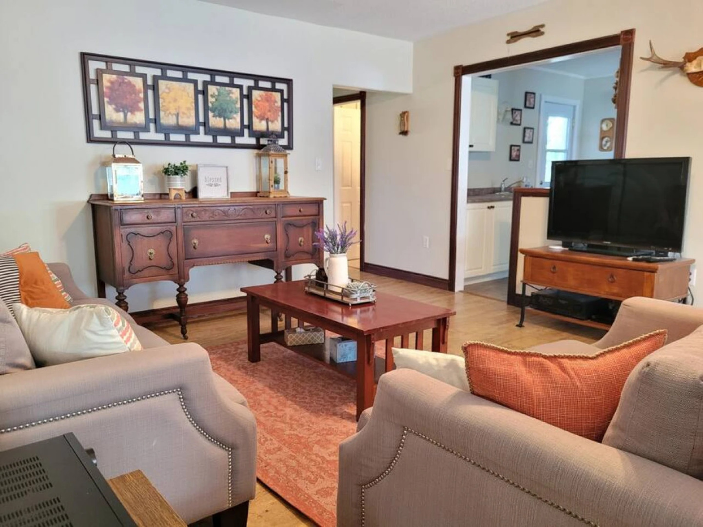 Rustic Pines Waterfront Cottage Clear Water