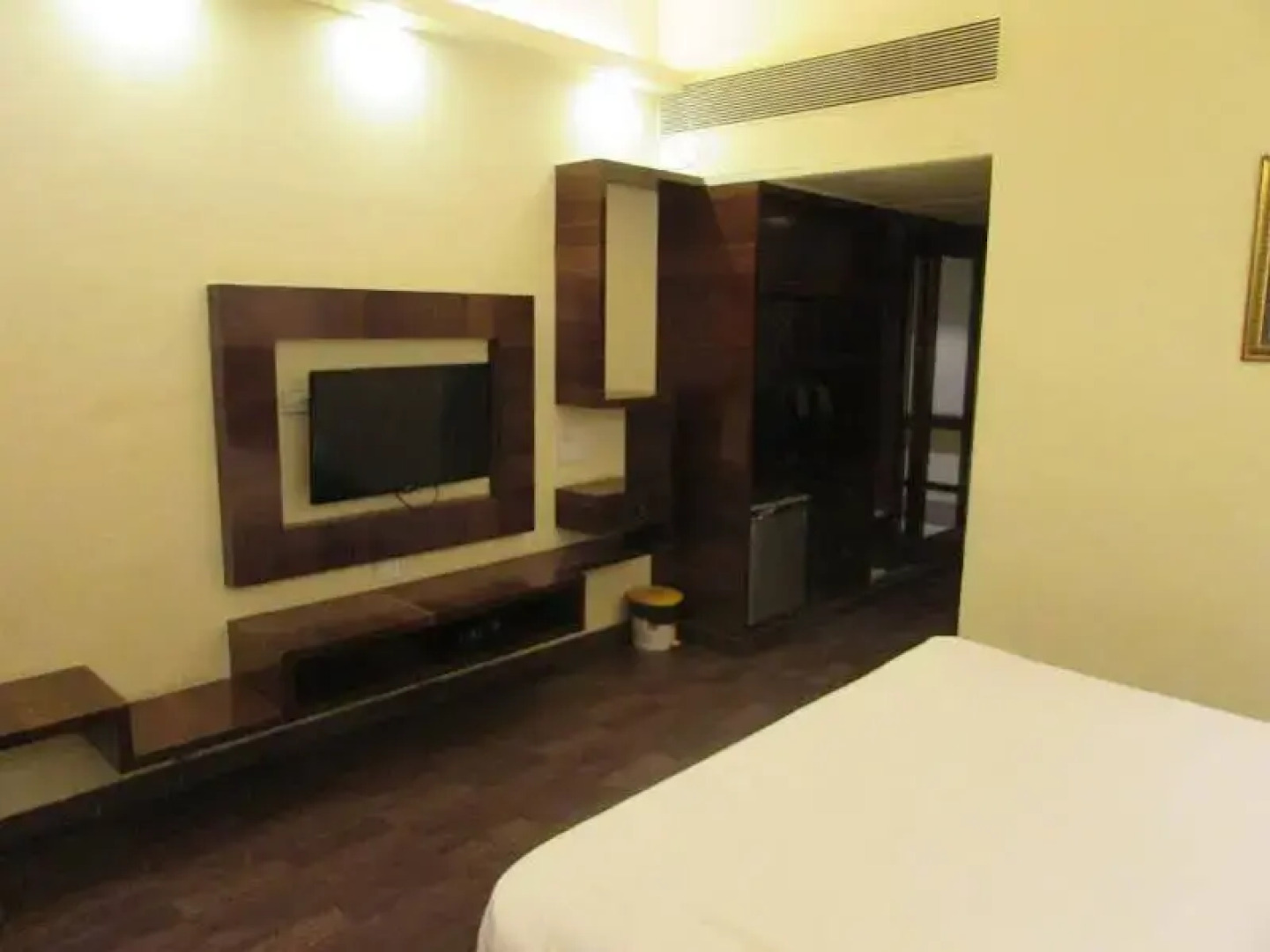 Meuse Jupiter Business and Luxury Hotel