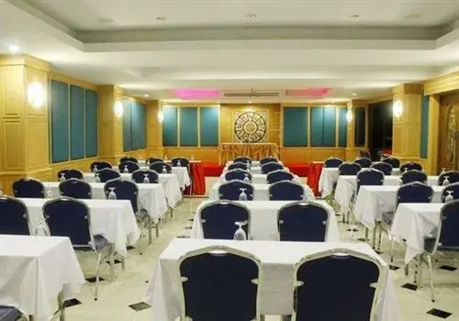 OYO 234 Tara Grande Hotel & Spa