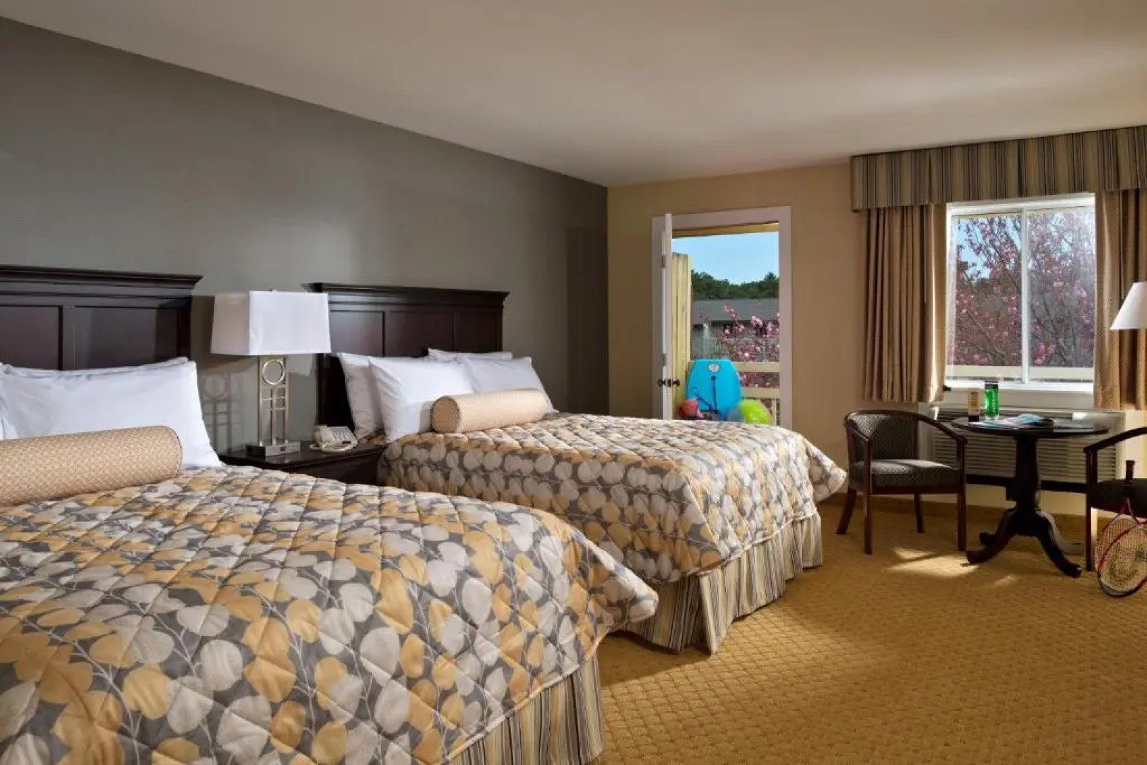 Wellfleet Motel and Lodge