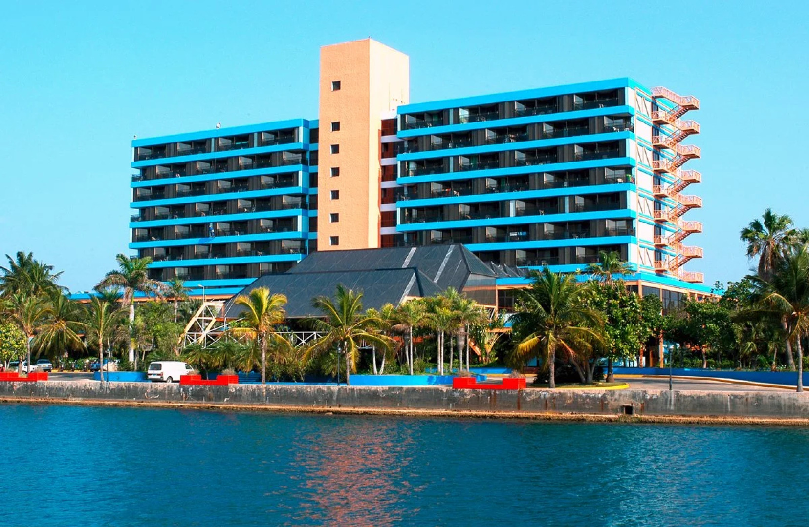 Bellevue Puntarena Playa Caleta