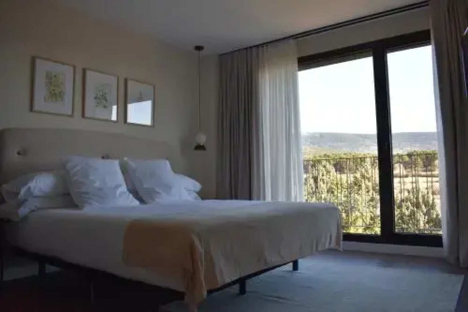 Duruelo Mountain Suites