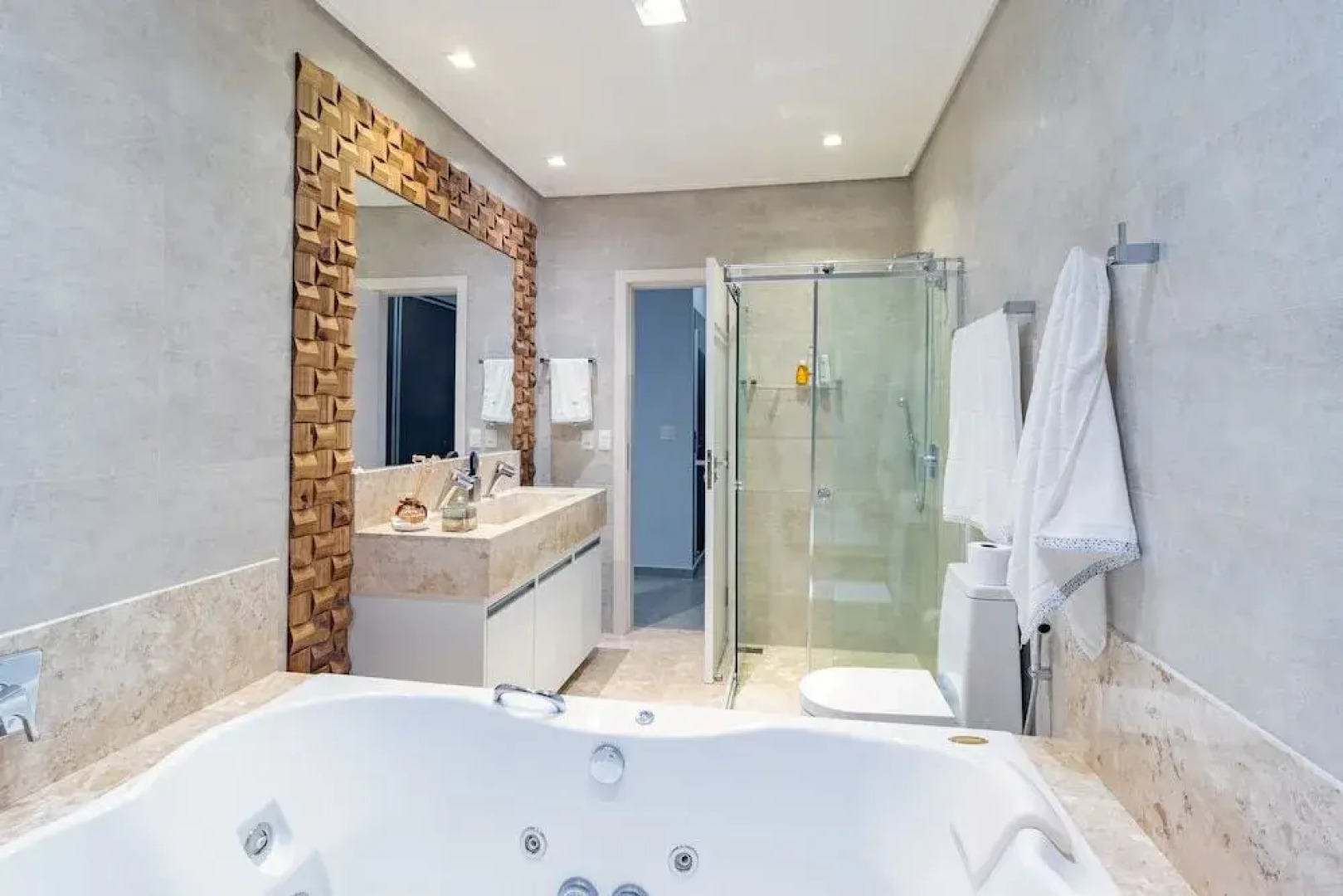 Mansão pé na areia em Carneiros