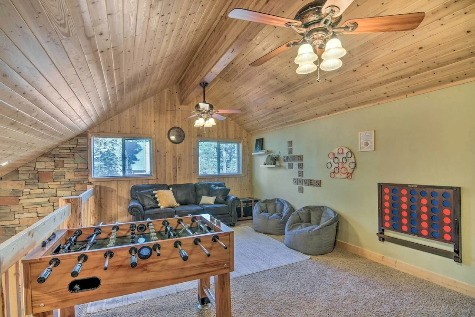Duck Creek Village Cabin: Hike, Ski, & Bike!