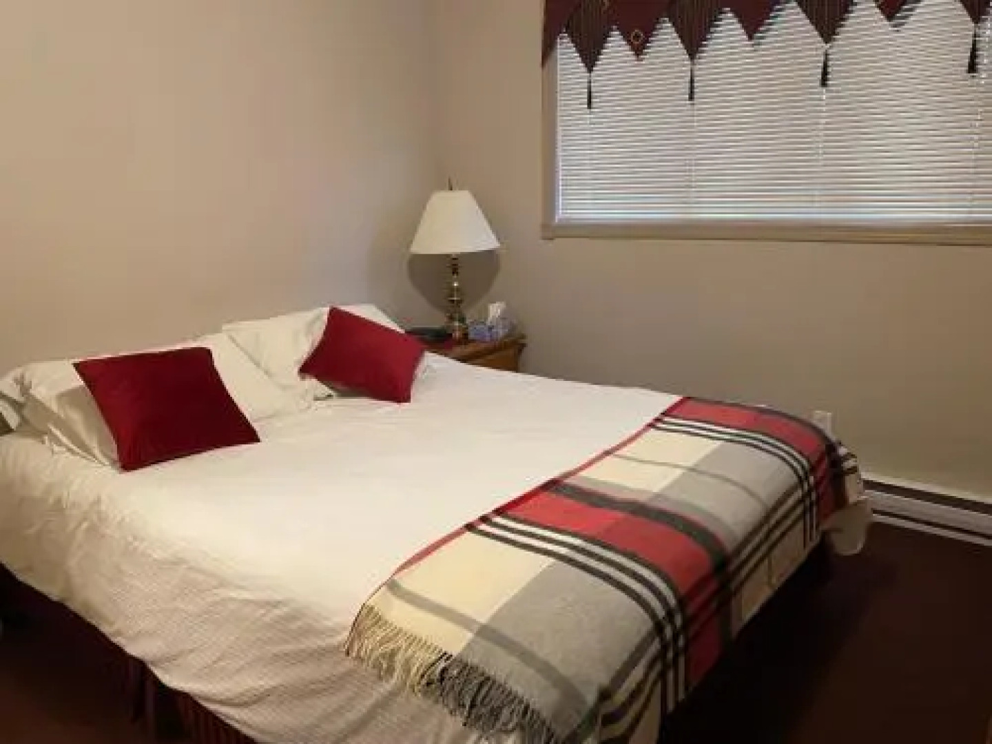 Kirton Suite - 1 Bed / 1 Bath Condo