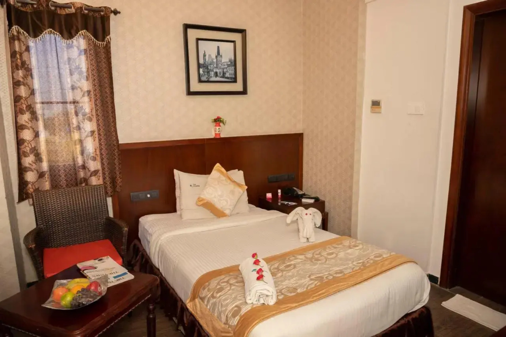 Vits By Spree Hotels Le Pebble