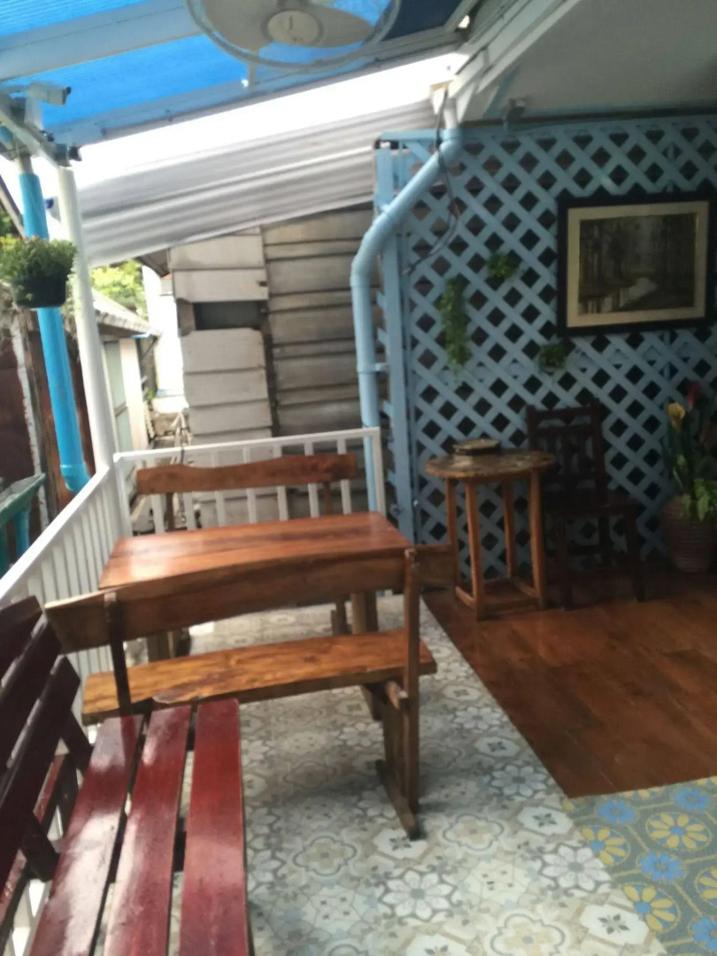 Baan Chanasongkram - Hostel