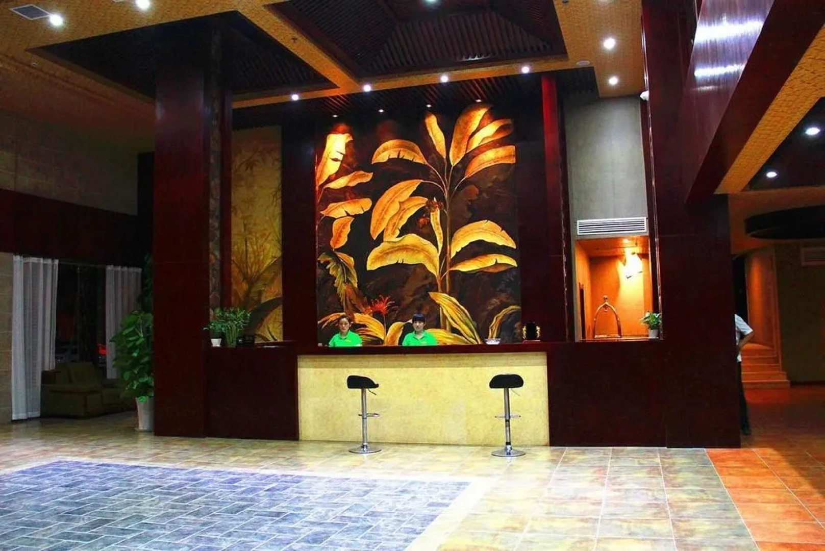 Mingjia Holiday Hotel