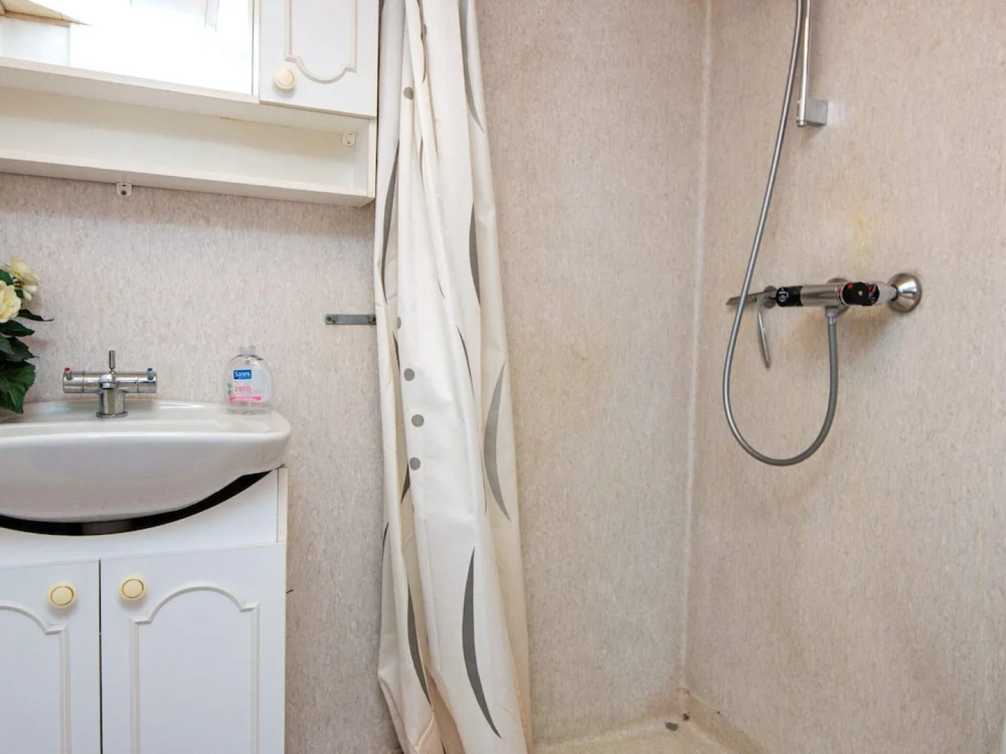 2 Person Holiday Home in Grasten