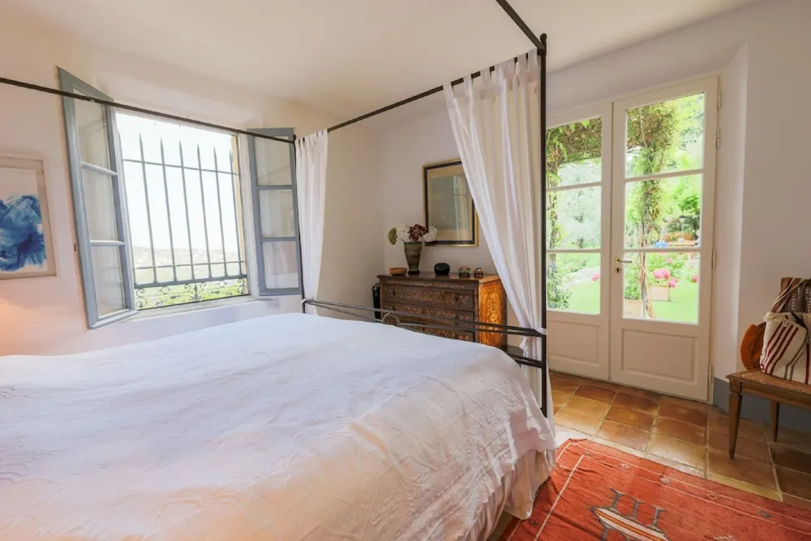 Chateauneuf Bellevue VI4062