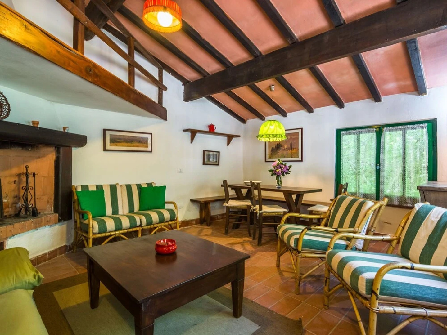 Spacious Holiday Home with Pool in Migliorini