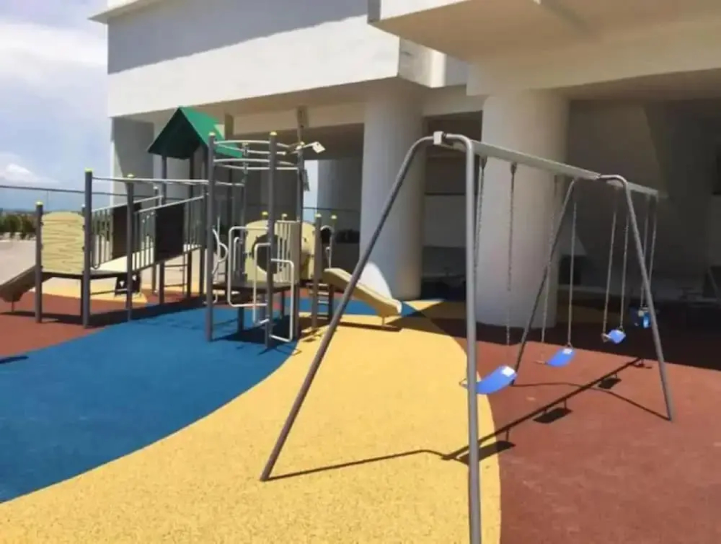 Miracle Homestay Woodsbury Suites