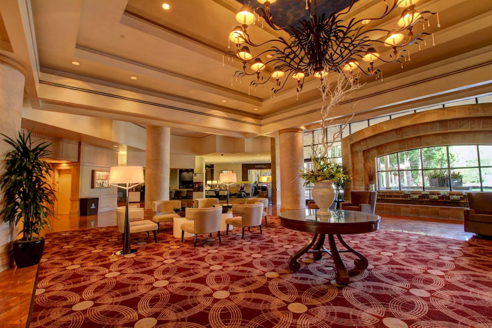 Sheraton Crescent Hotel