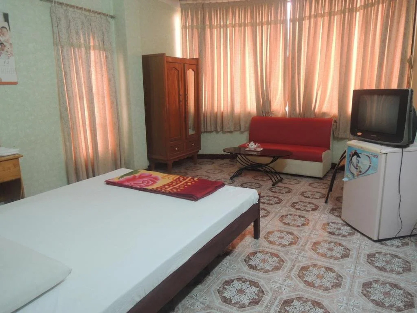 Song Giang Hotel Ngoc Gia Trang