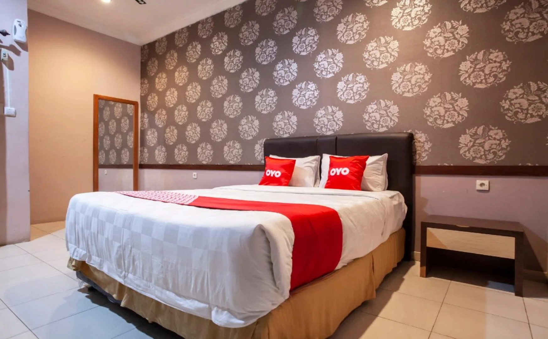 Capital O 1709 Simalungun City Hotel