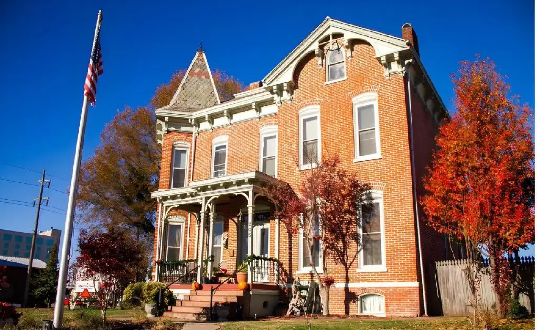 Riverview Mansion