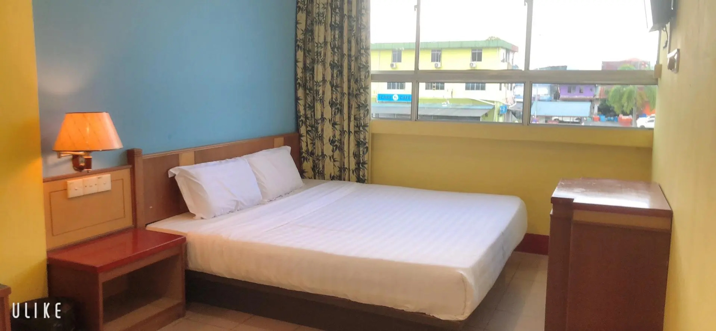 Mandarin Inn by Glex