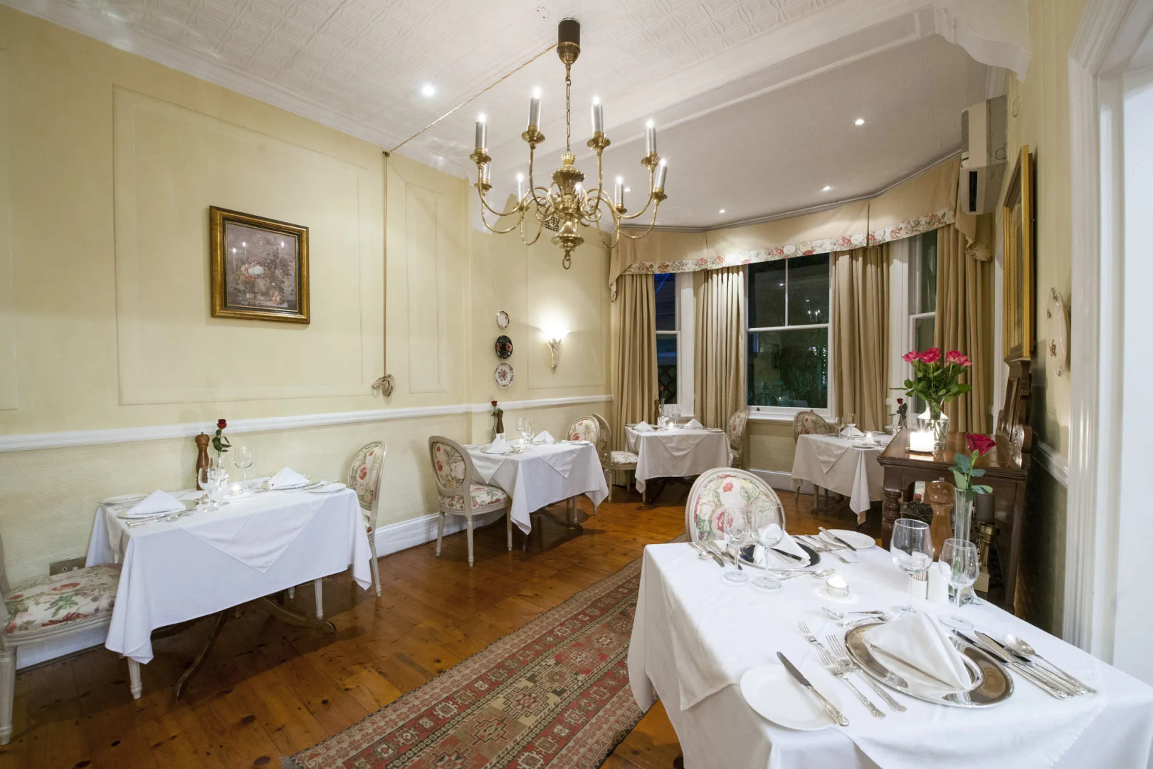 Hacklewood Hill Country House