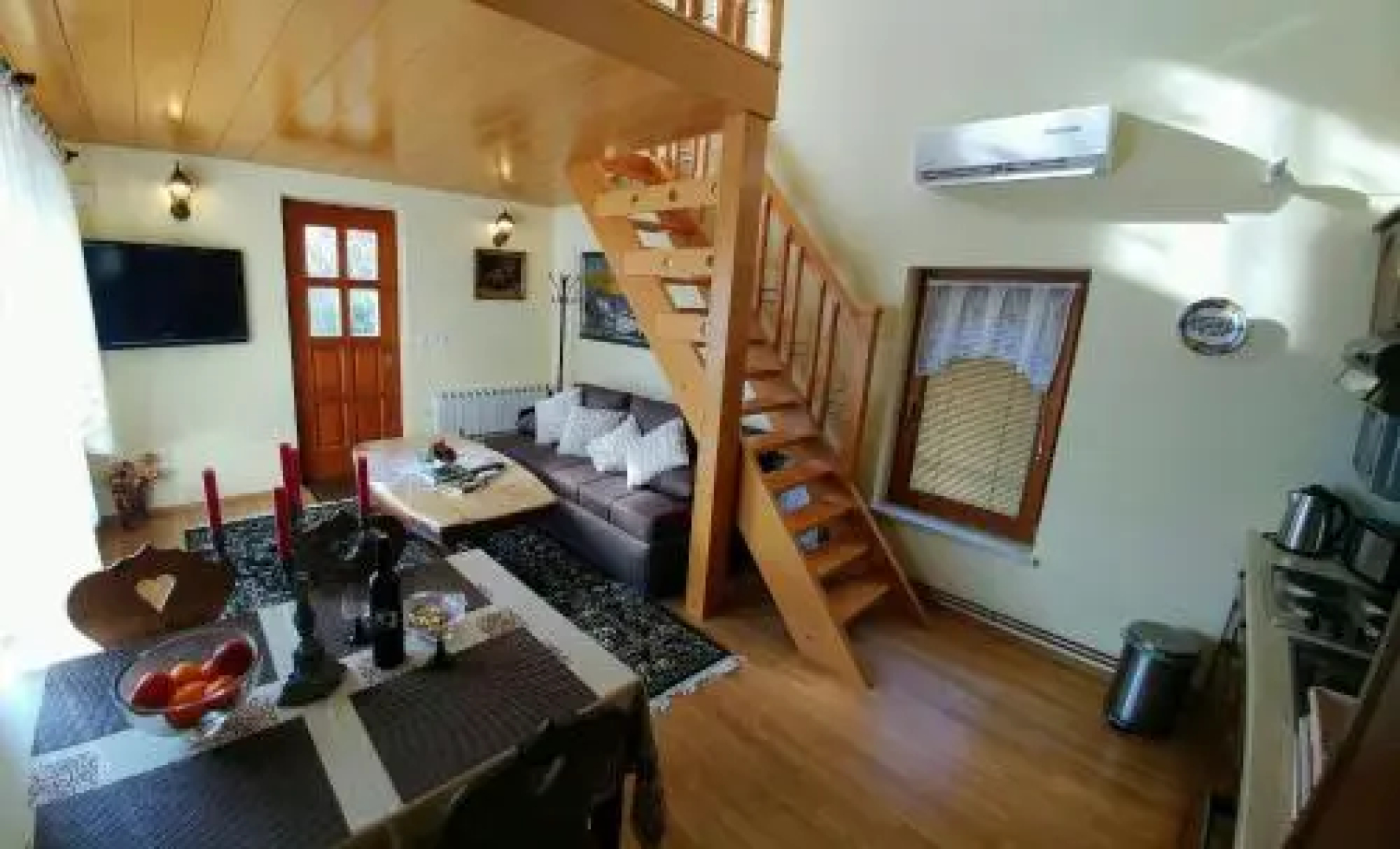 Apartments Ina