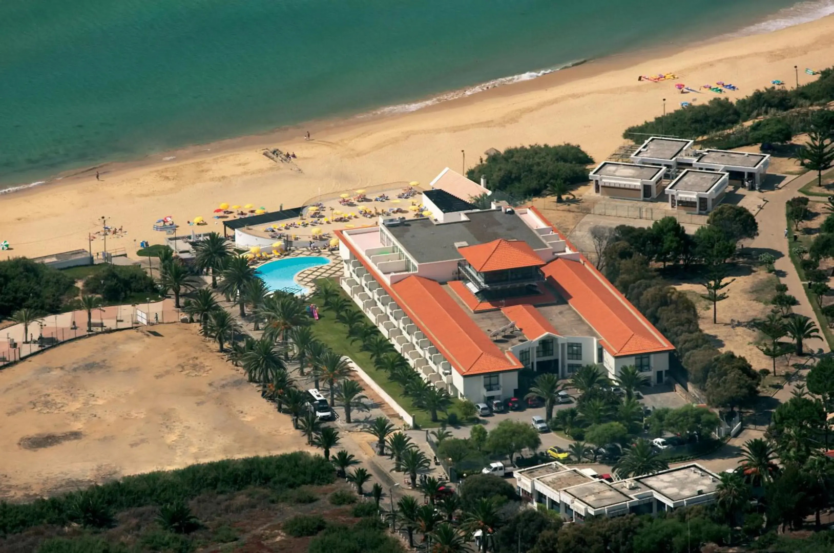 Отель Torre Praia Hotel