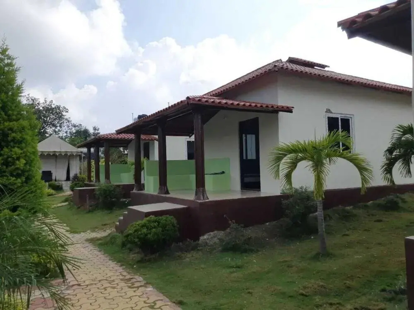 Wild Hill Top Resort