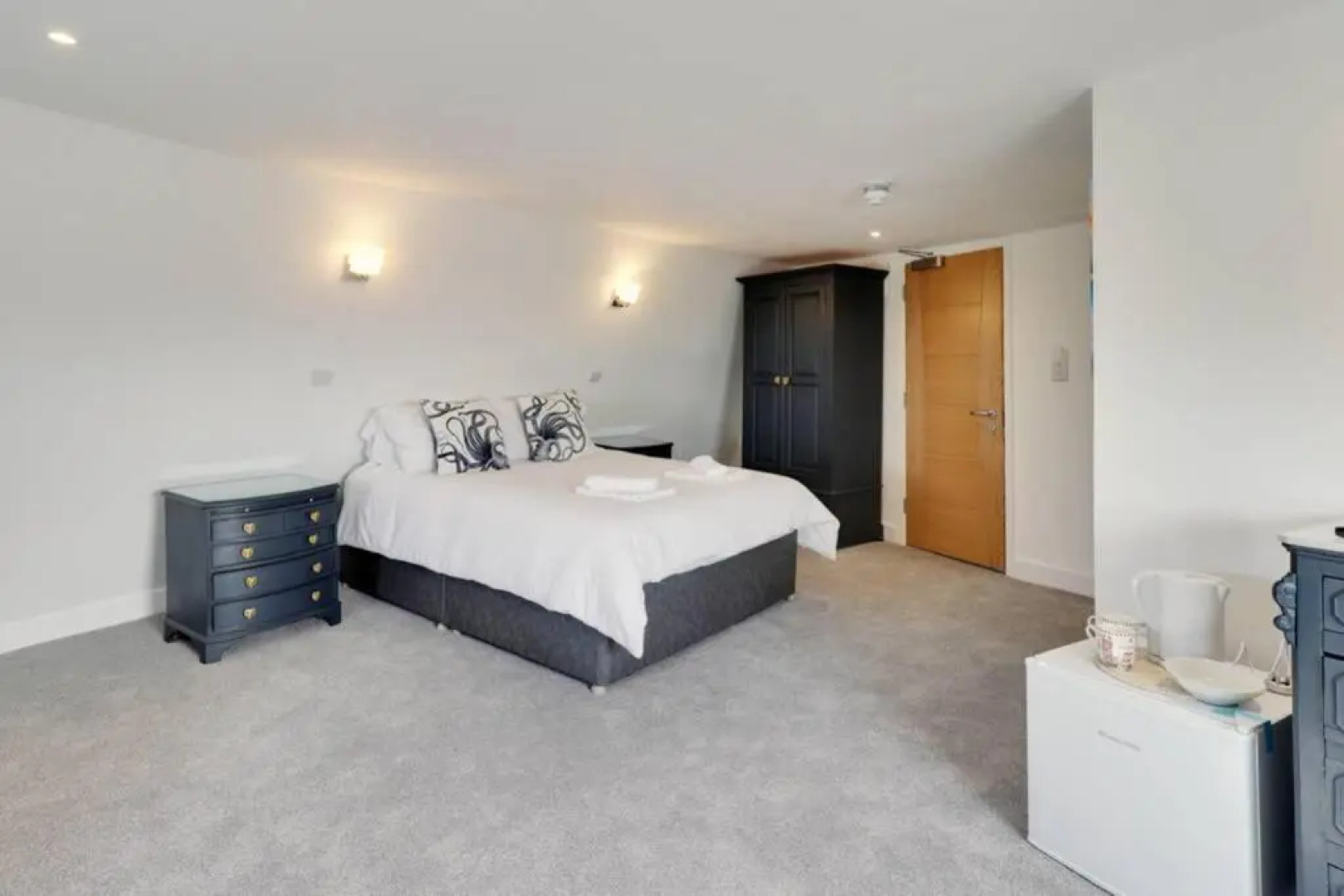 master accommodation suite 11 sea view