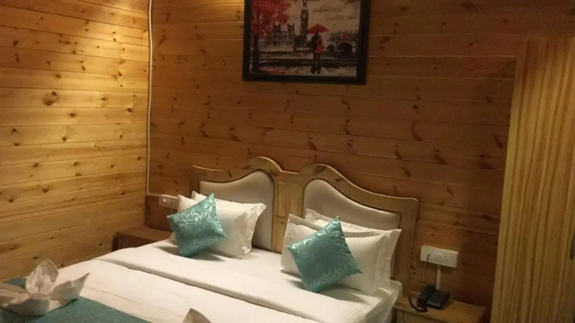 Casa Seaesta Beach Cottages and Suites