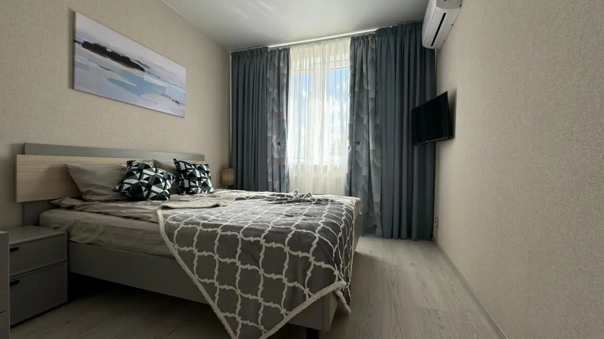 Апартаменты NicePlaceSPB (НайсПлэйсСПБ) на улице Пионерская