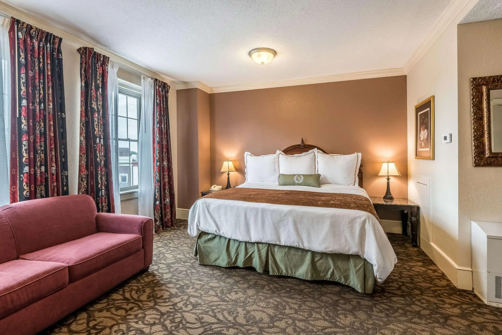 Hotel Bothwell Sedalia Central District, an Ascend Collection Hotel