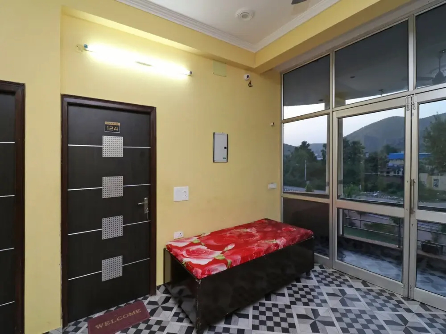 OYO 22954 Hotel Moonlight