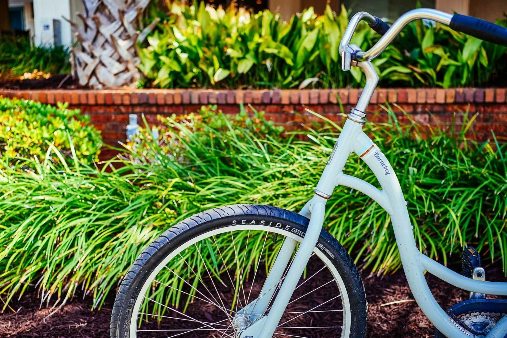 The Oceanfront Litchfield Inn