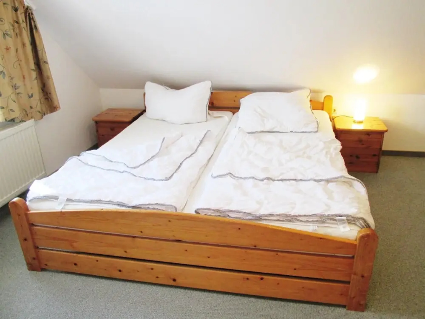 Doppelhaushaelfte mit Windgeschuetzter Terrasse