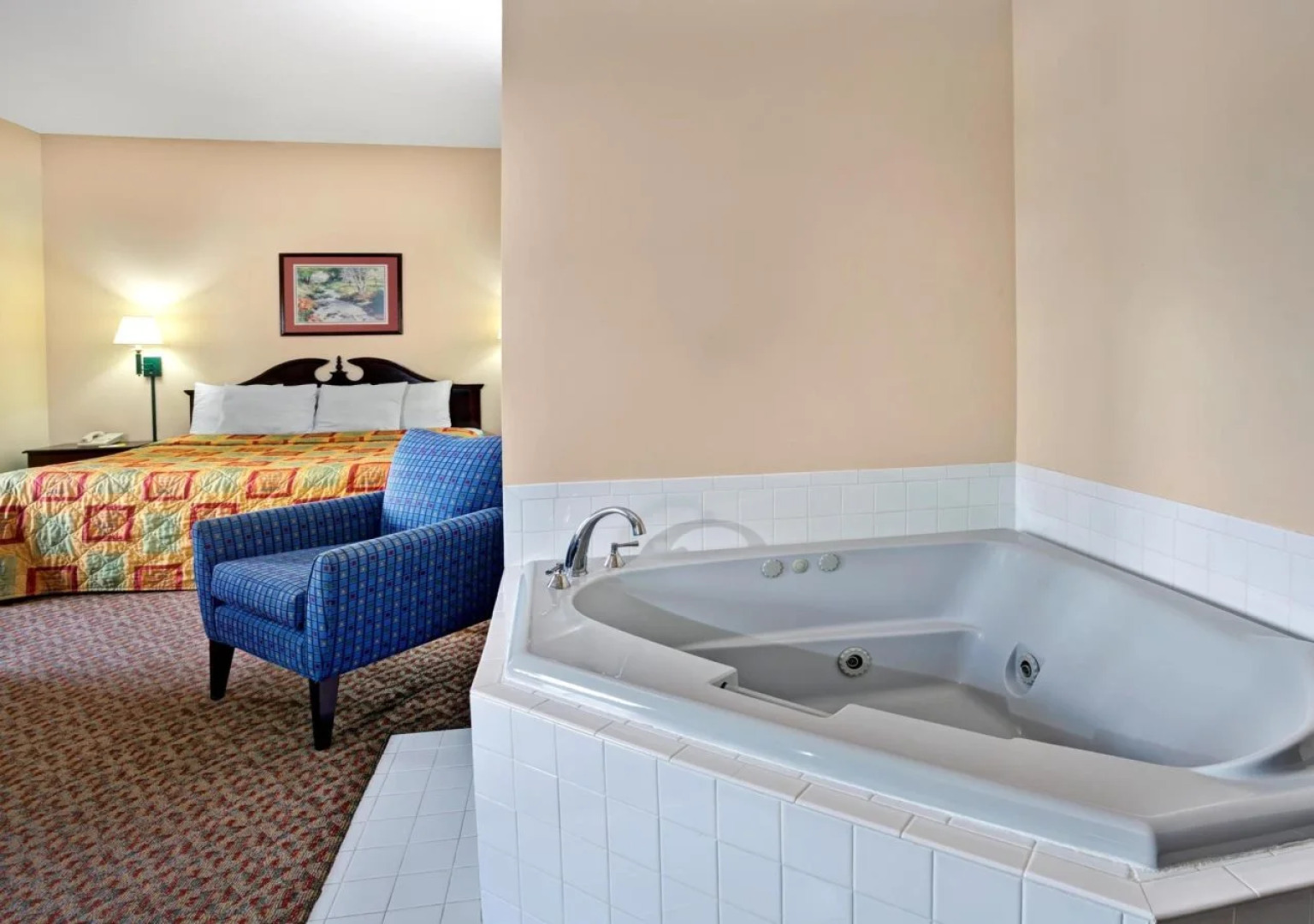 Days Inn - Chapel Hill