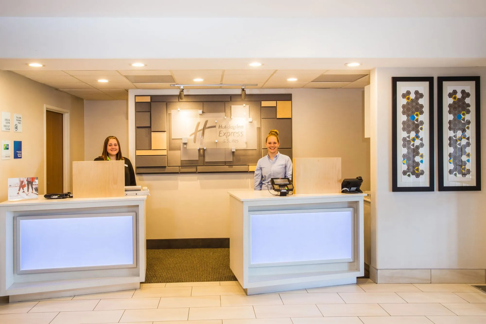 Holiday Inn Express & Suites Cedar City by IHG