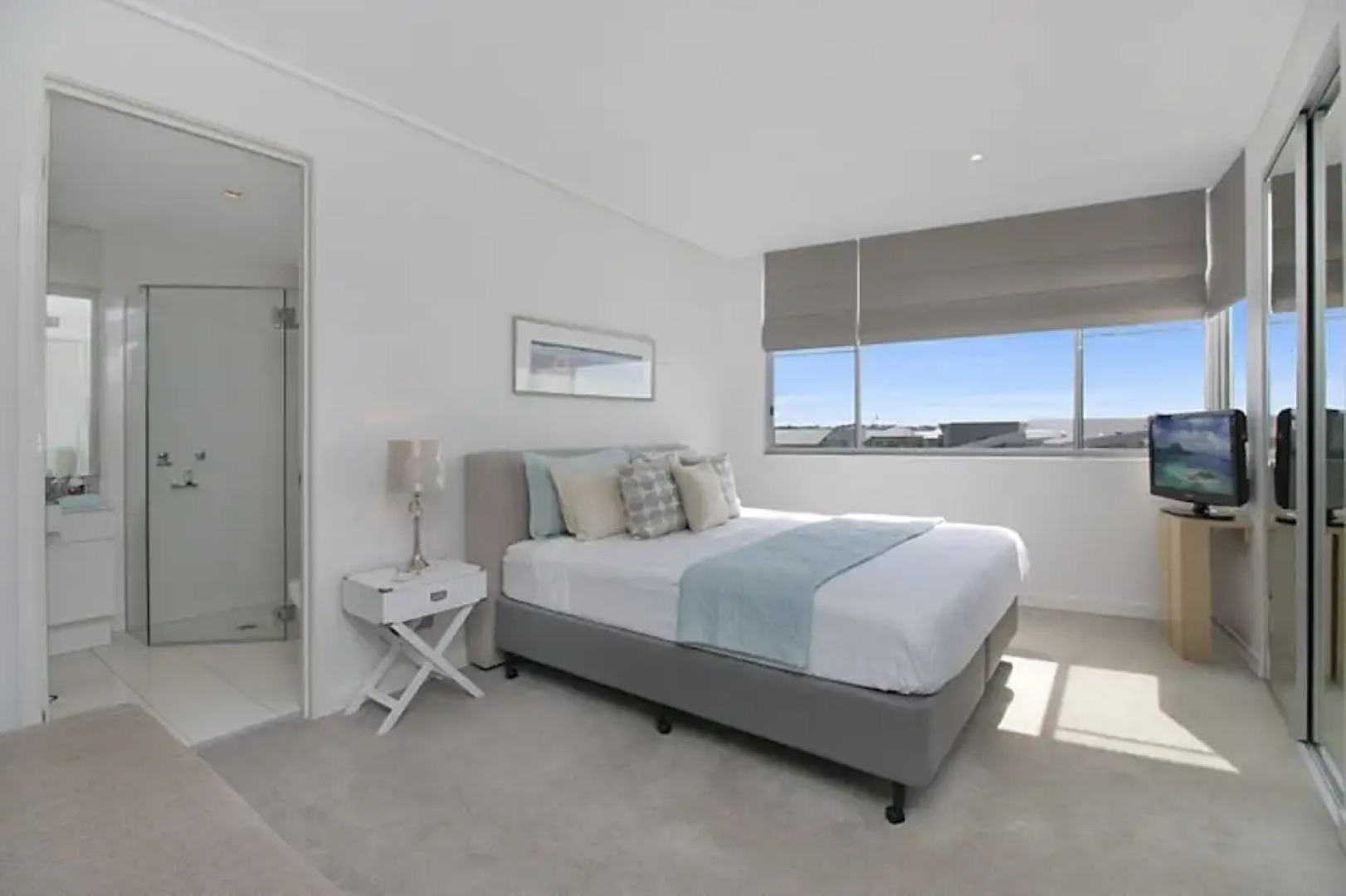 Luxury Bale Penthouse & Jacuzzi Spa 1328 North Culture