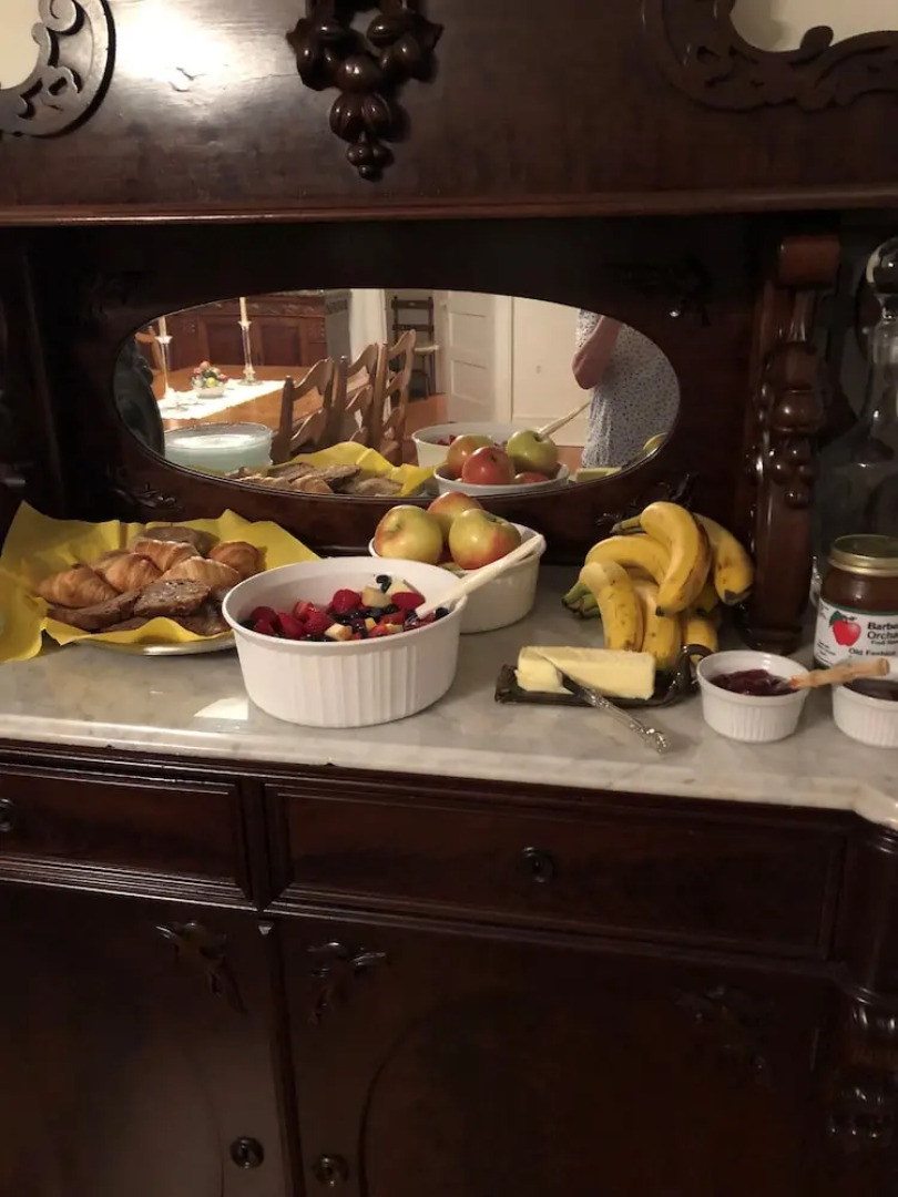 Love Lane Bed & Breakfast