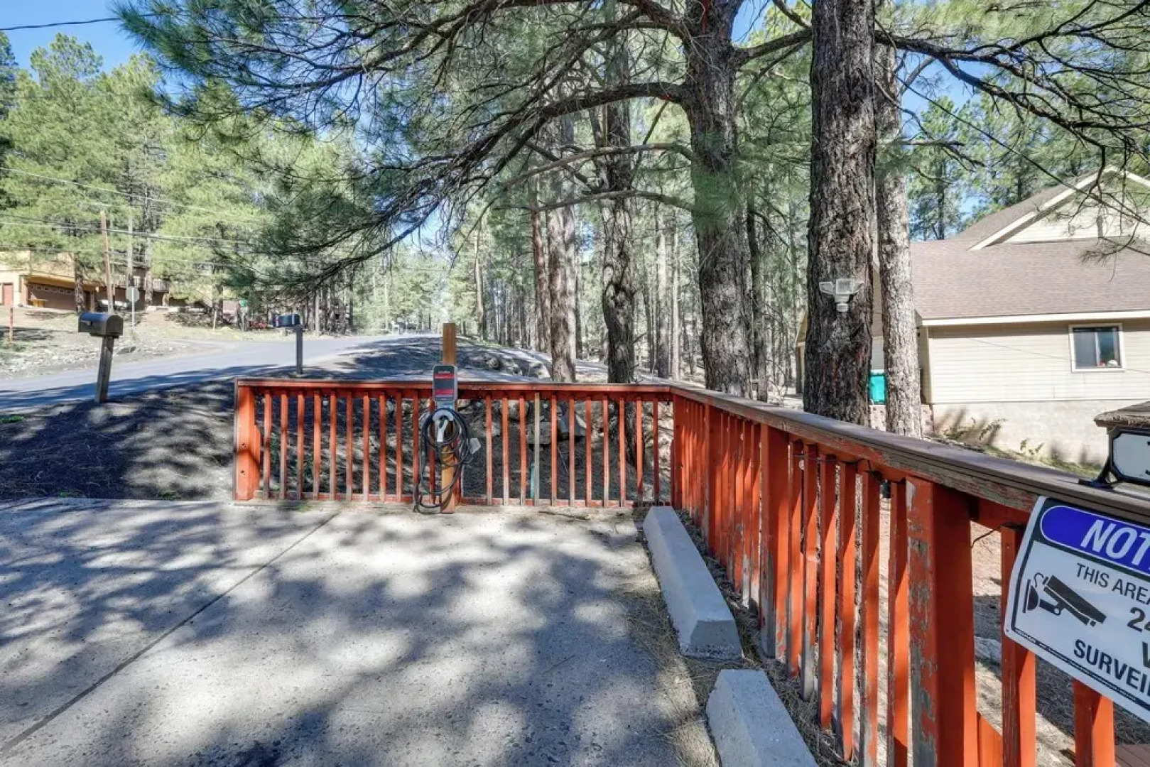 Flagstaff Home w/ EV Charger, 10 Mi to Downtown