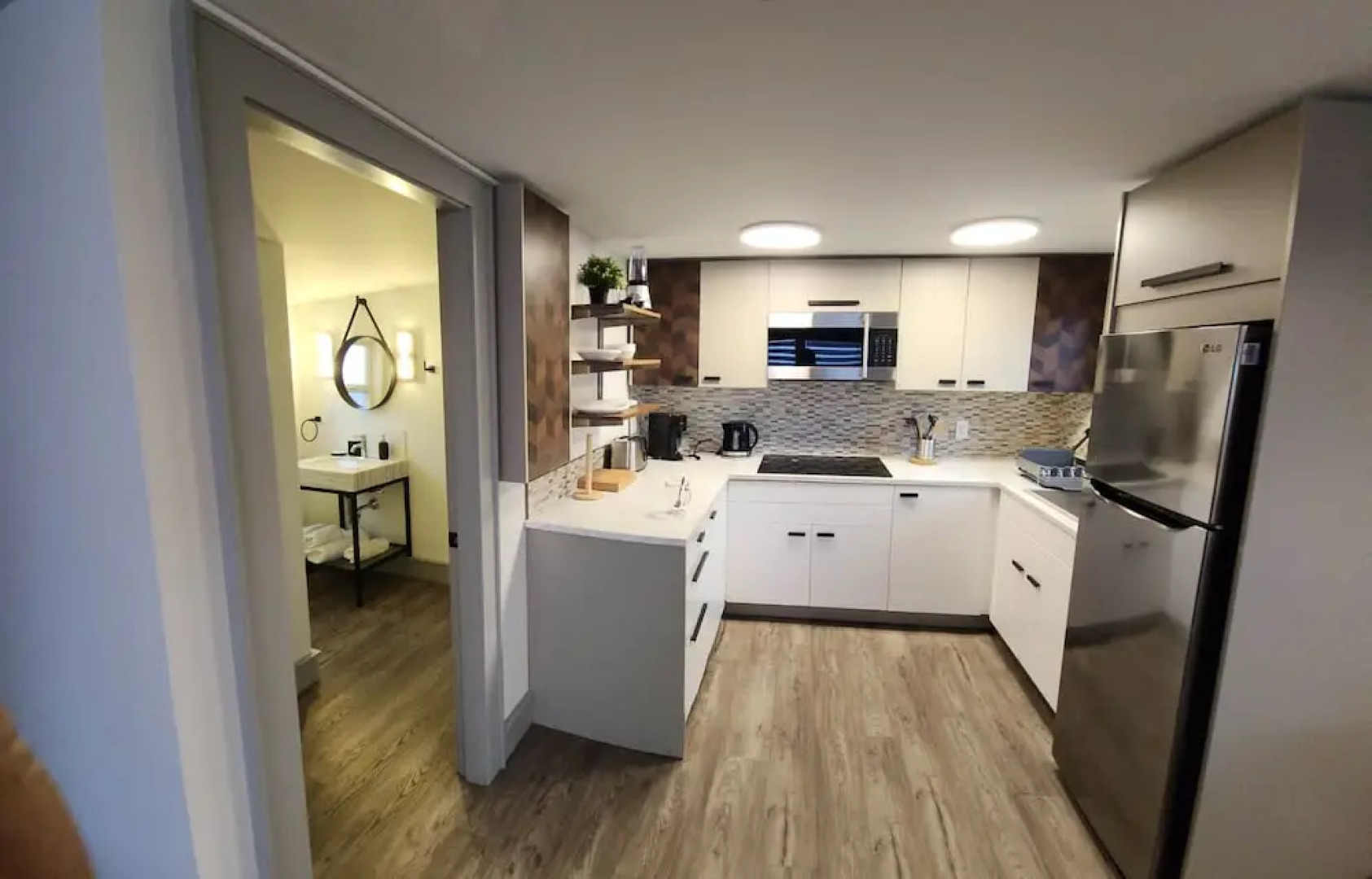 GLOBALSTAY. Paradise Marina Place