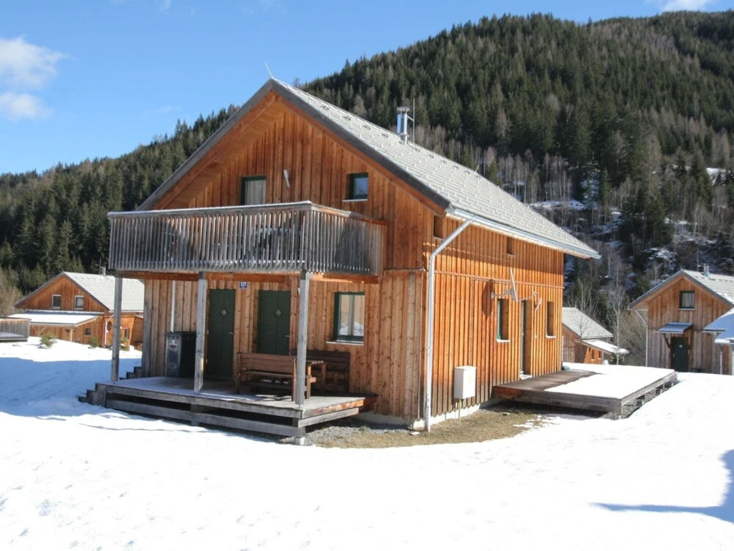 Wooden Chalet in Styria by the Lake