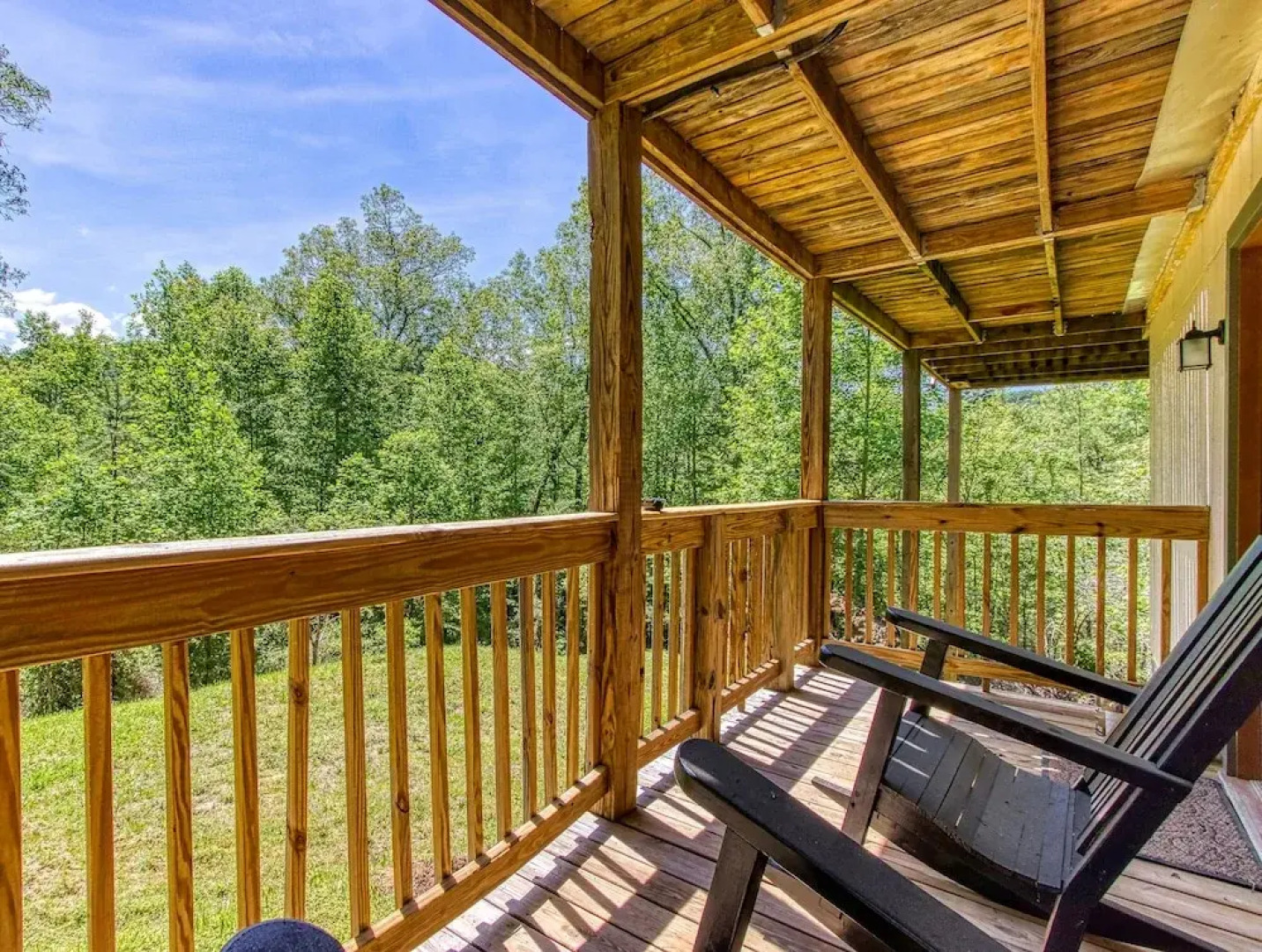 Deer & Doe by HoneyBearCabins