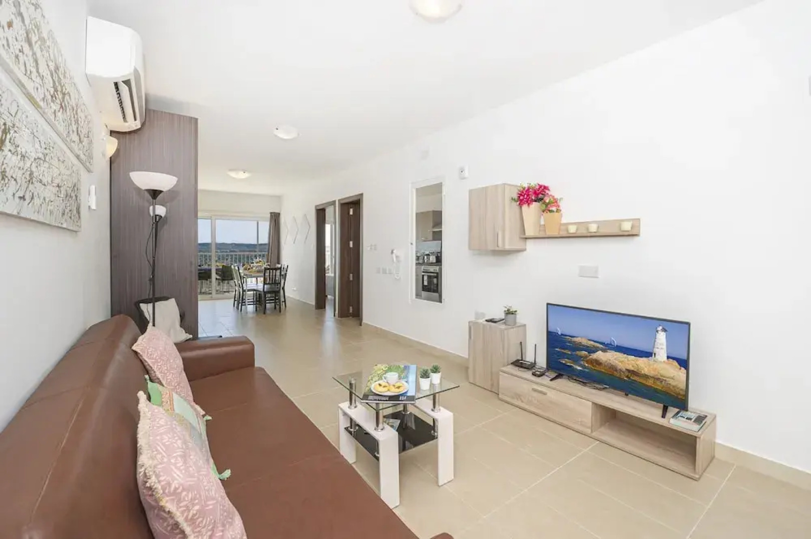 Summer Breeze with Panoramic terrace by Getaways Malta