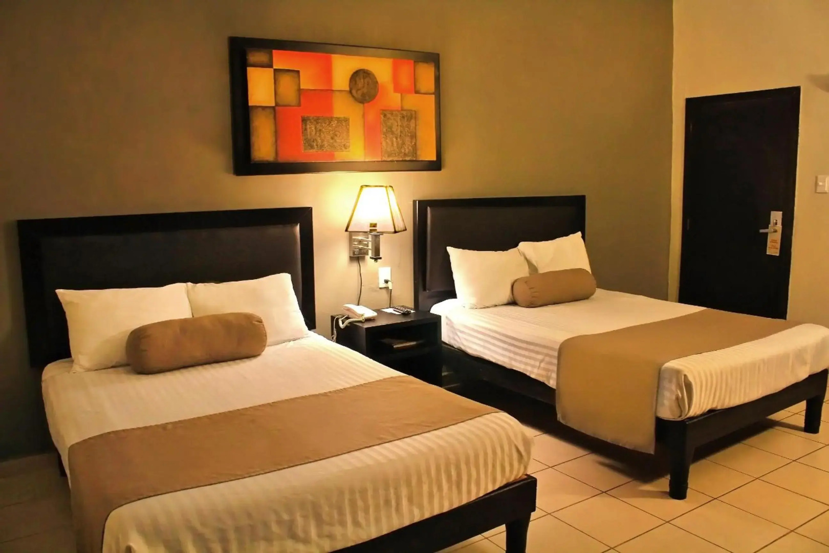 Hotel La Siesta Malecón