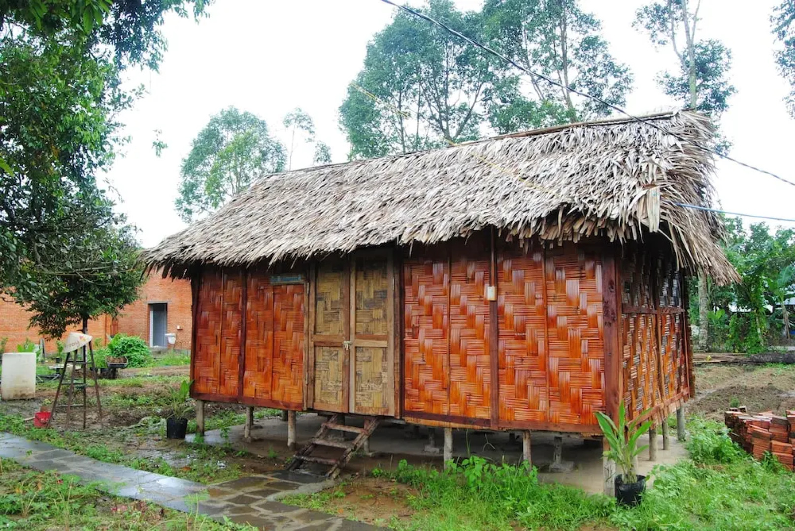 Nui Tuong Village Stay