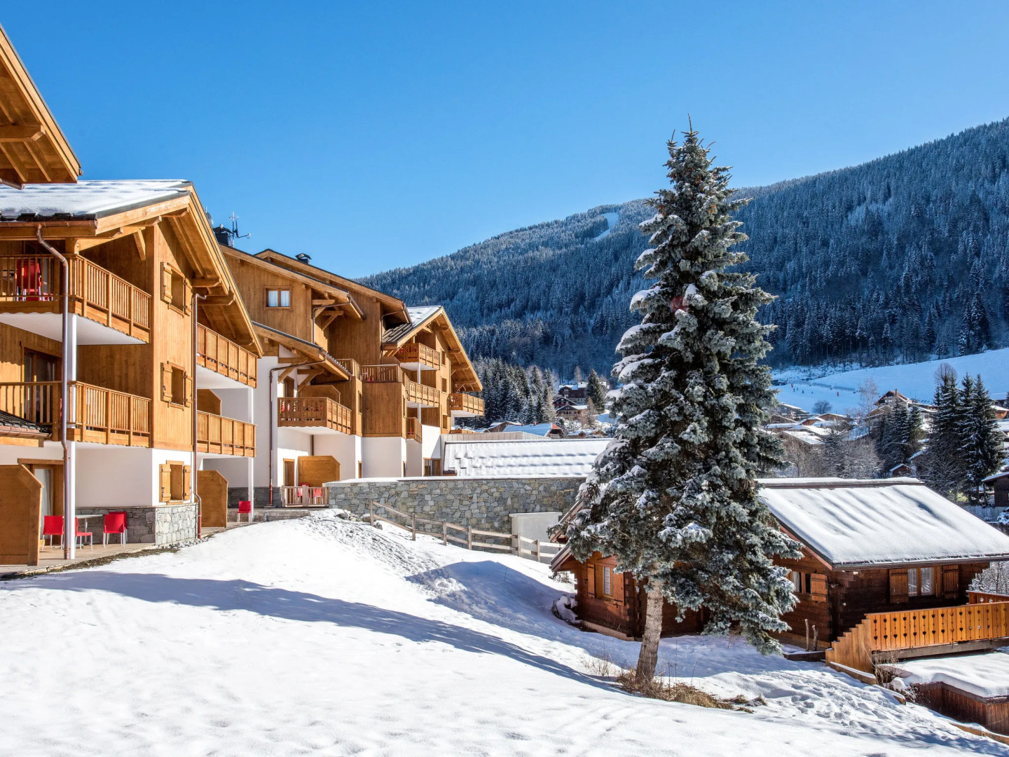 CGH Rés & Spa Chalets de Léana (CAZ110)