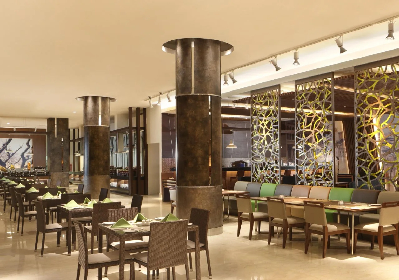 Santika Premiere Kota Harapan Indah