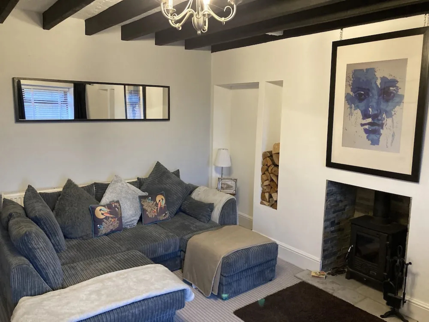Immaculate 1 Bedroom Cottage sea View From Bedroom