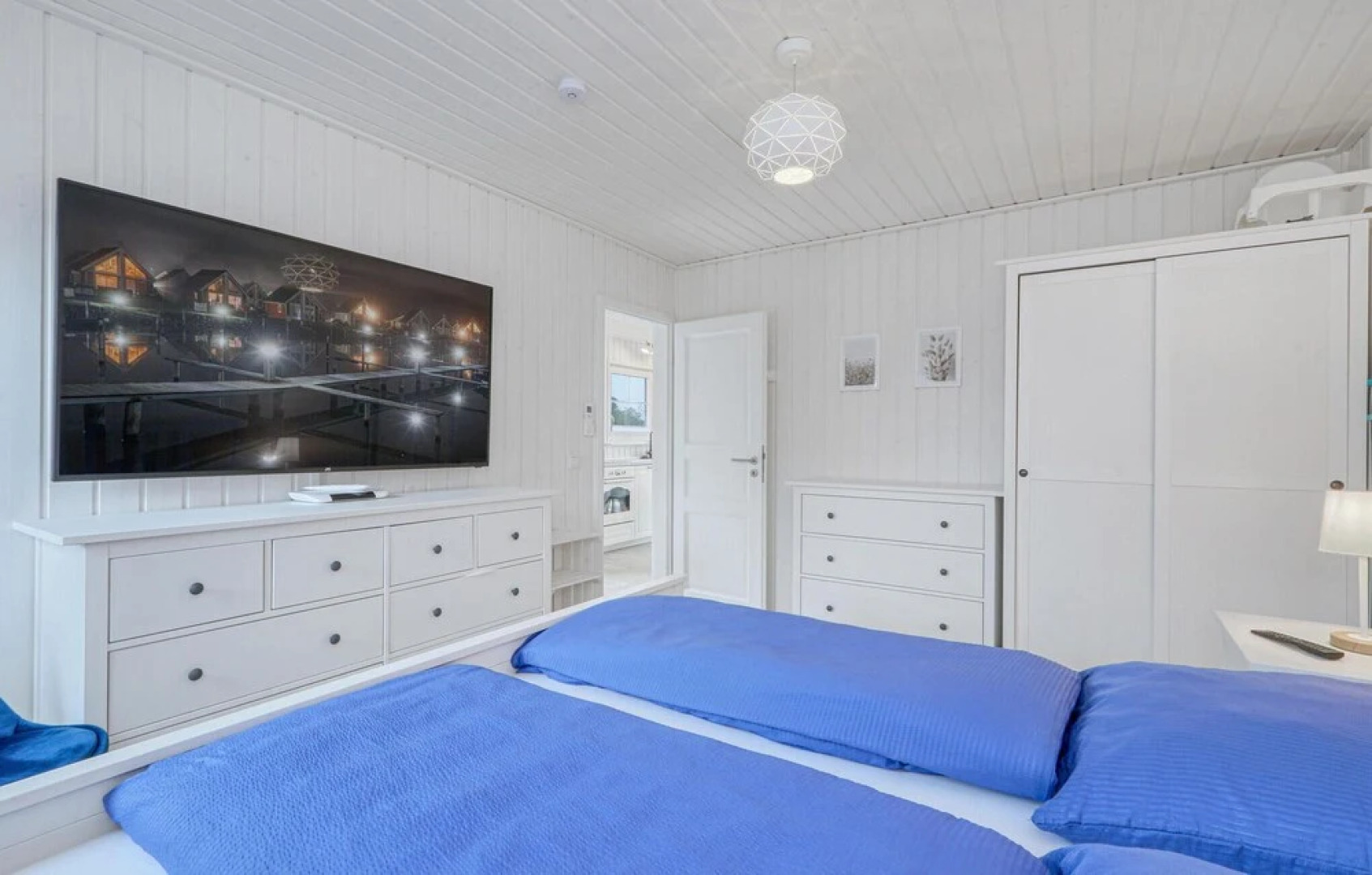 Stunning Home in Zerpenschleuse With 2 Bedrooms and Wifi