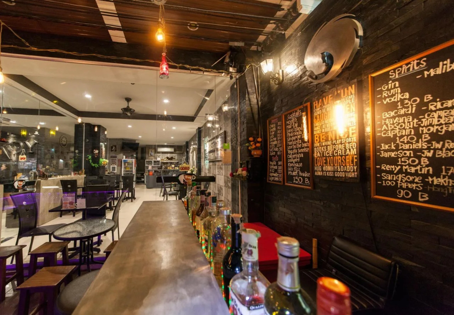 OYO 75321 Gemma Patong