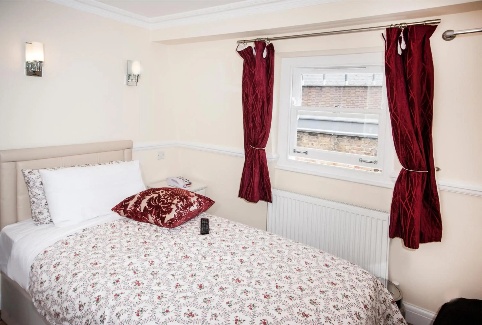 Classic Hyde Park Hotel